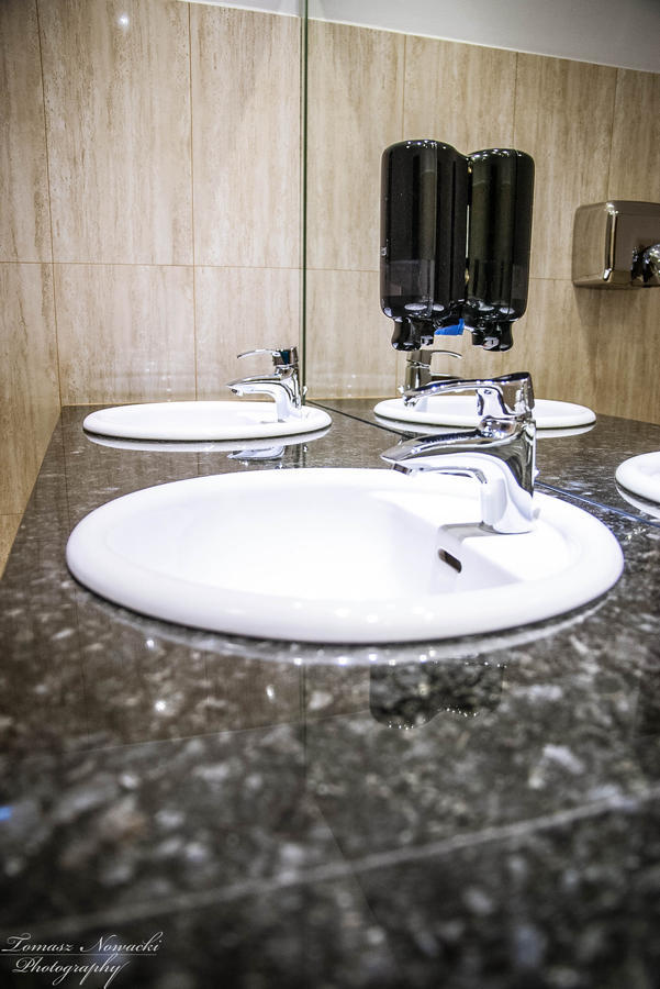 Hotel Drohicki Дрохичин Екстериор снимка