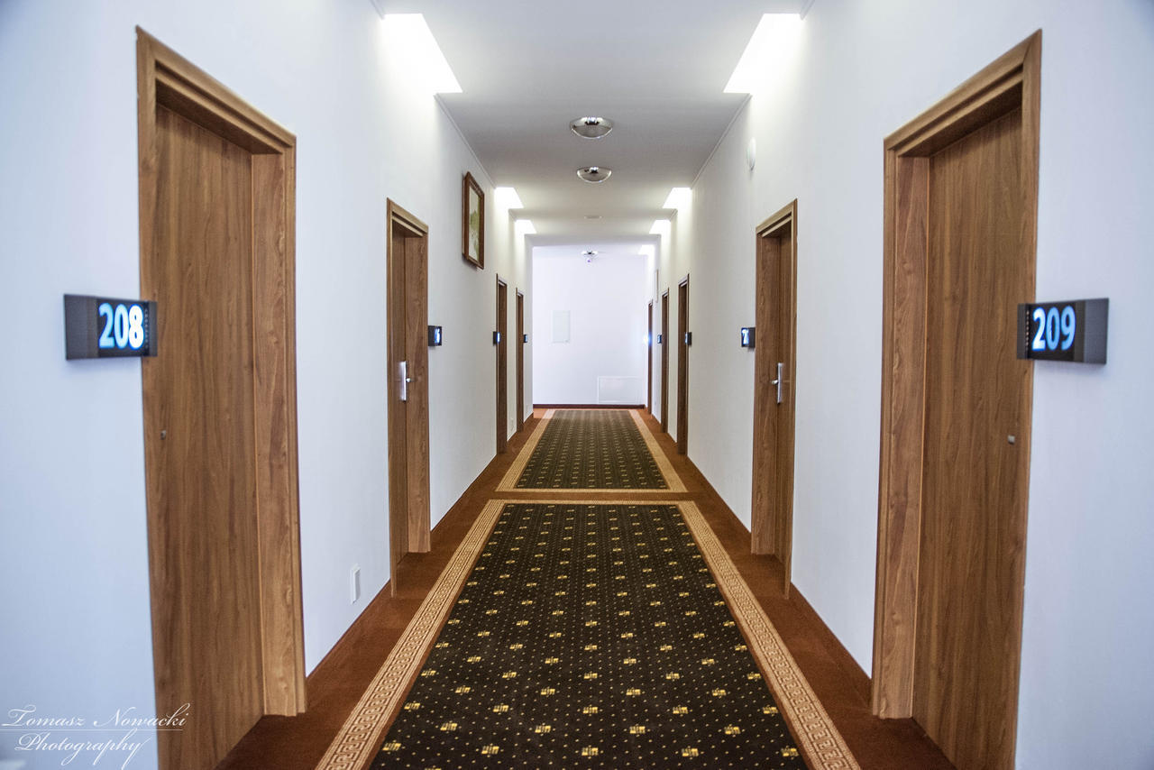 Hotel Drohicki Дрохичин Екстериор снимка